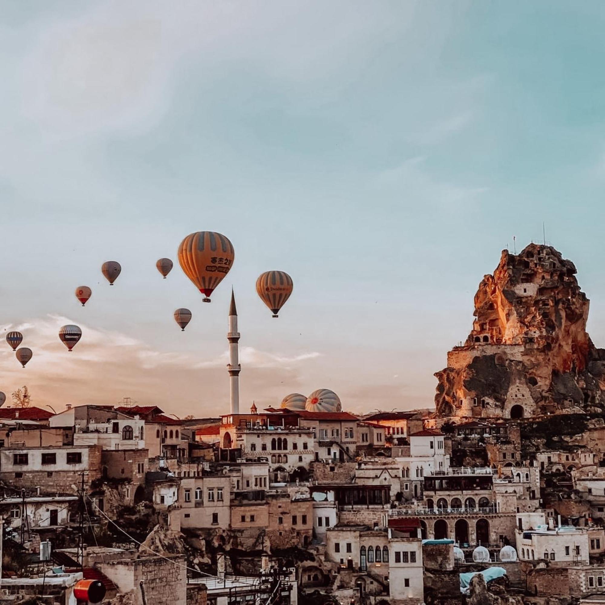 Cappadocia Vita Cave Hotel อูร์กุบ ภายนอก รูปภาพ