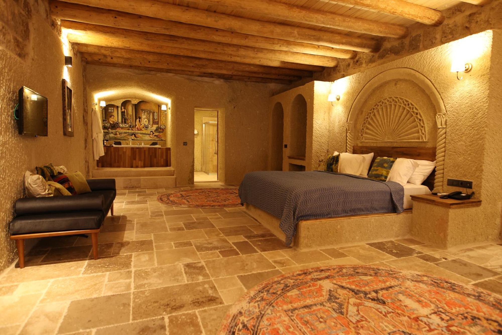 Cappadocia Vita Cave Hotel อูร์กุบ ภายนอก รูปภาพ